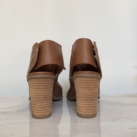 Cognac Open Toe Boot Heels - Picture 4 of 6